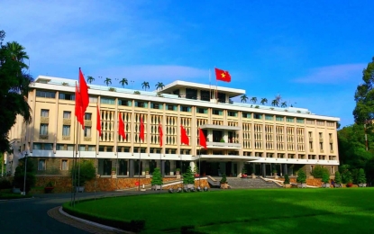 DINH ĐỘC LẬP – DI TÍCH LỊCH SỬ NỔI TIẾNG Ở SÀI GÒN