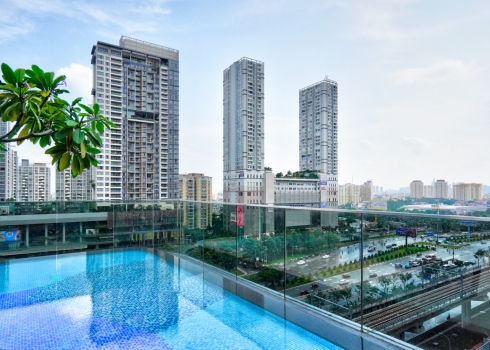 NGOẠI CẢNH VÀ TIỆN ÍCH